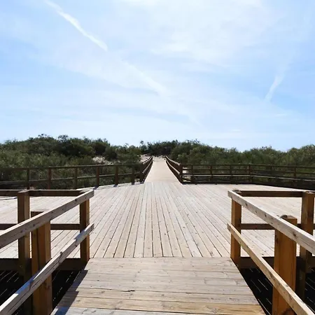 شقة Beach Praia Lota With Unspoilt Sea View And Use Of Pool *